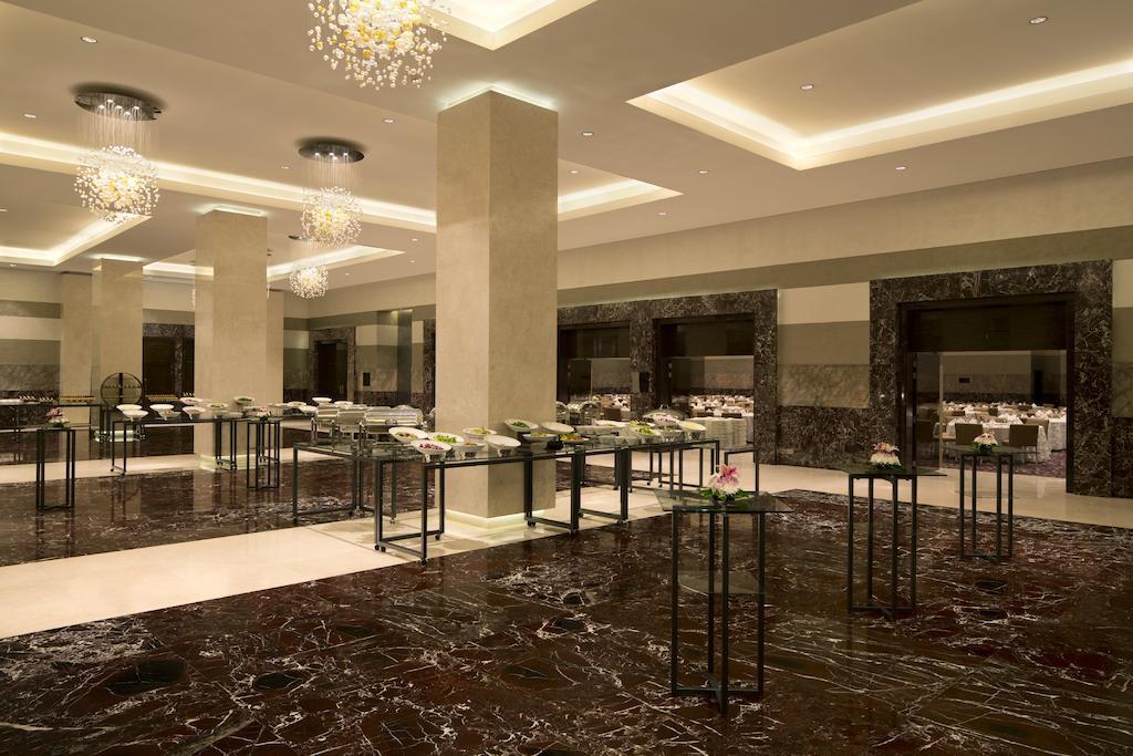 Millennium Al Rawdah Hotel Abu Zabi Zewnętrze zdjęcie